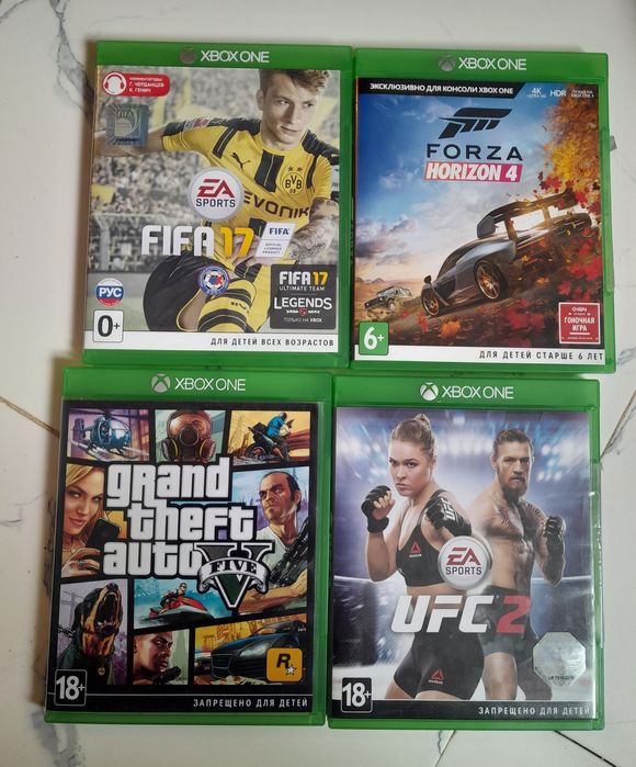 Xbox one 500gb  в идеальном состоянии