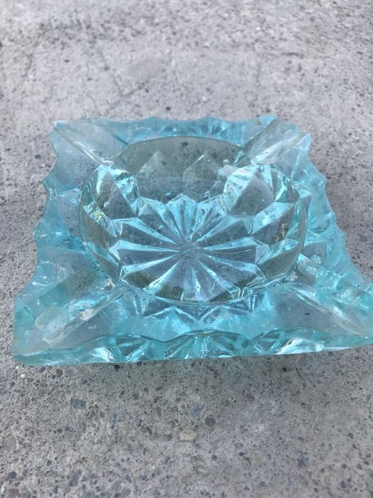 Пепельница