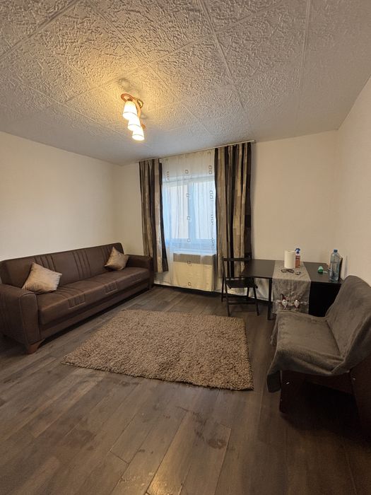 Ofer spre inchiriere apartament utilat si mobilat . Nr tel: 0763472374