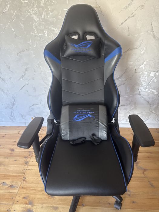Игровое кресло ROG gaming chair