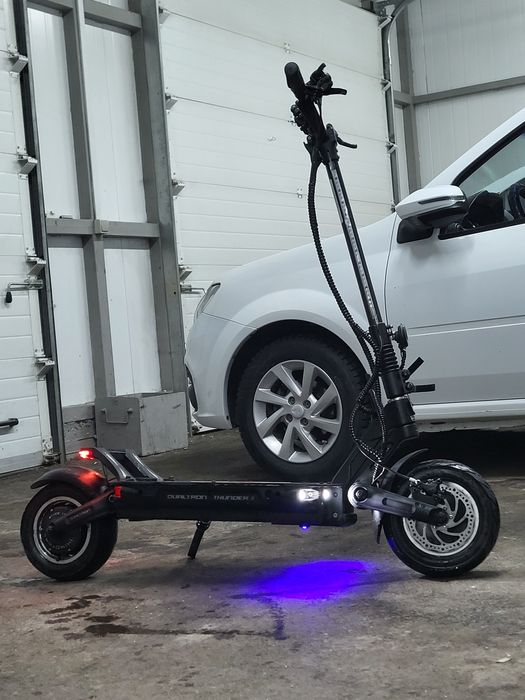 Электросамокат

Продаю Dualtron Thunder 2.