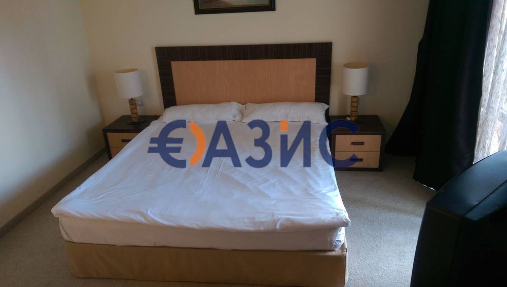 Продава се Двустаен апартамент в к.к. Слънчев бряг - 62 кв.м за 1226 €/кв.м - Снимка #3