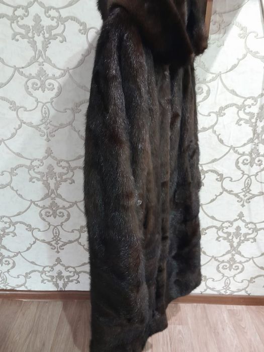 Продается норковая шуба