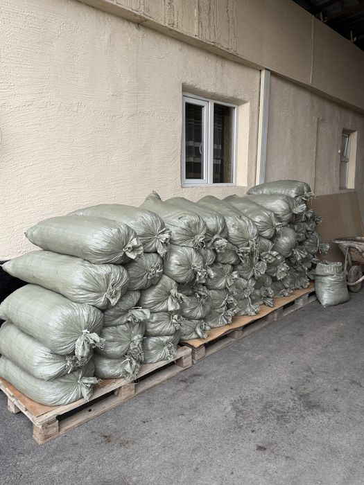 Перегной в мешках