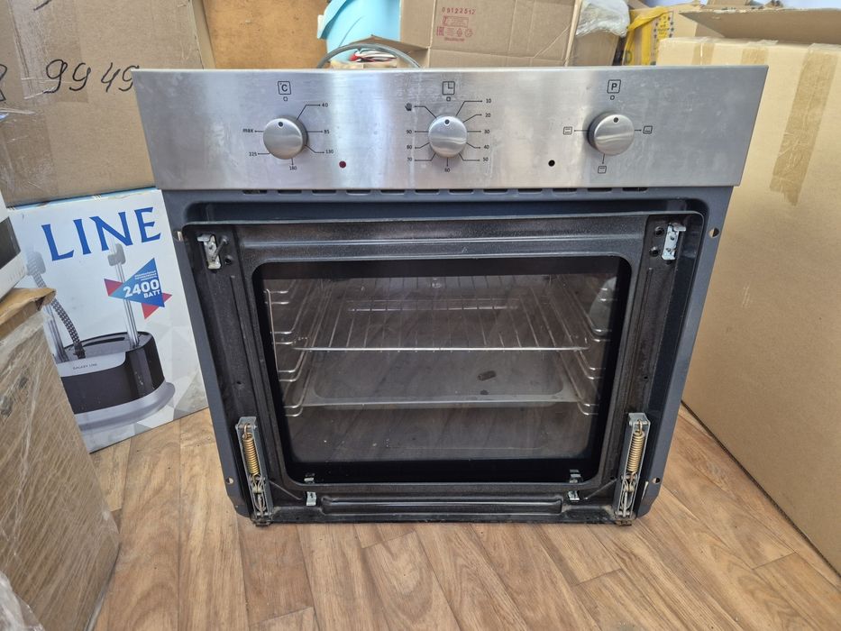 Hotpoint продам духовку