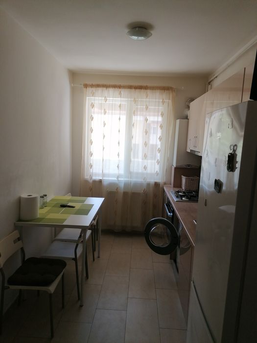 Apartament de închiriat