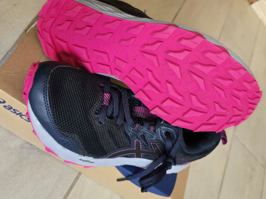 Маратонки Asics 37.5н