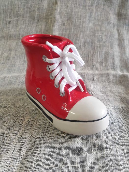 Порцеланов моливник -кец .Неупотребяван