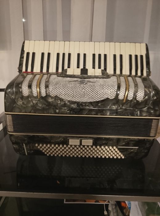 Acordeon nemțesc Mozart