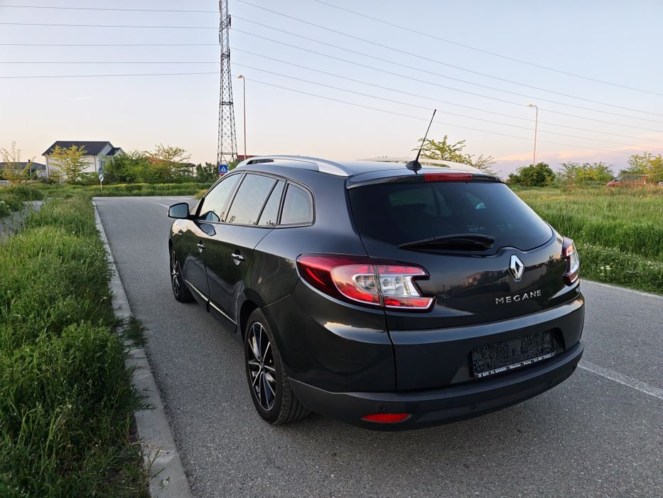Renault Megane 1,6 Cdi model Bose, fab. 2014 piele navi, stare perfecta