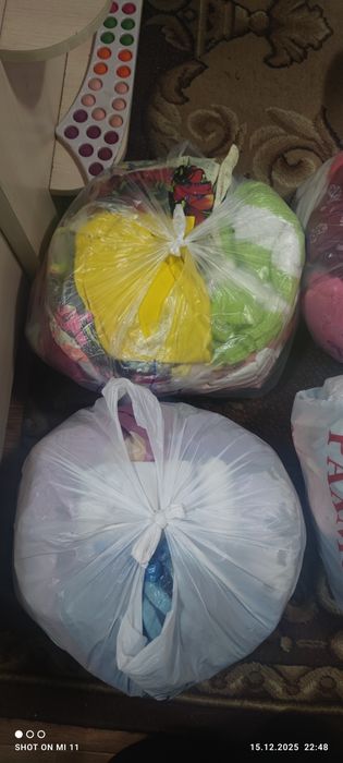 Вещи  на девочку, 4 пакета