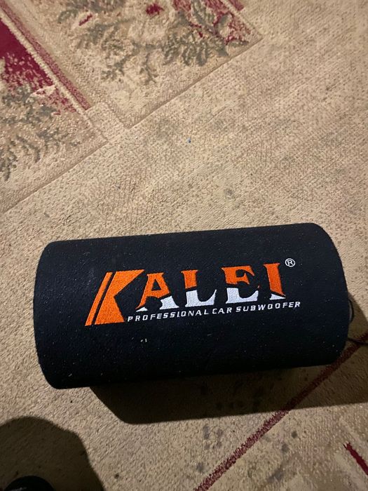 Сабвуфер с усилителем. 20тыс с доставкой.