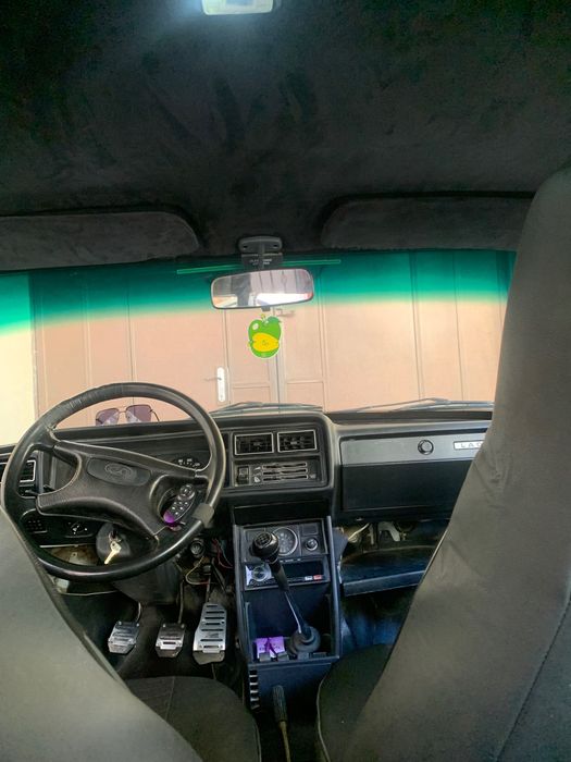 Vaz 2107 sotiladi