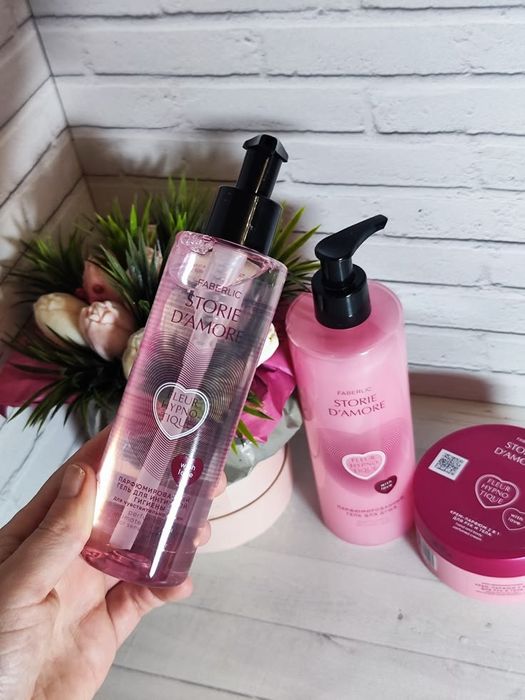 Faberlic Intim gel va gel dlya dush