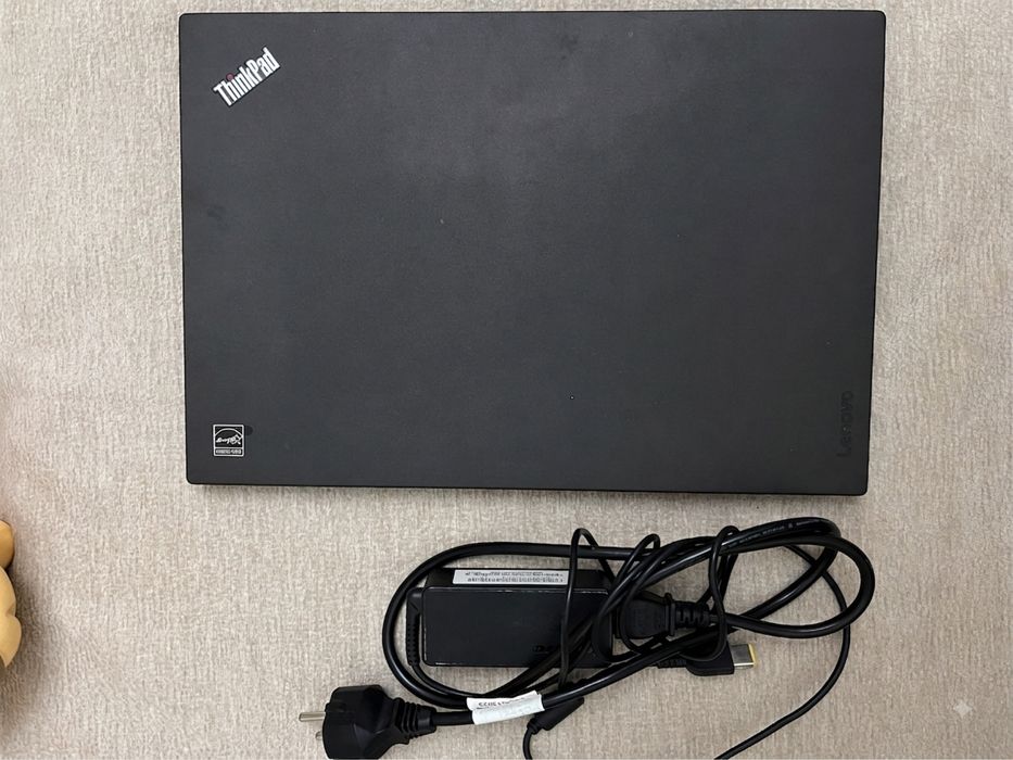 Lenovo ThinkPad T460 (i5-6300U / 8GB / 240GB SSD)