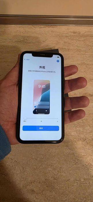 Apple iPhone XR 64GB - много запазен - 82 % батерия