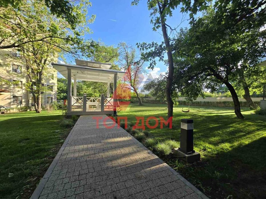 Дава се под наем Двустаен апартамент в к.к. Св.Св. Константин и Елена - 65 кв.м за 800 € - Снимка #13