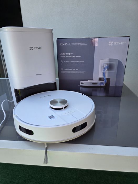 Vând Aspirator Robot inteligent multifuncțional Ezviz RE4 Plus