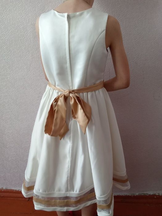 Срочно продам платье