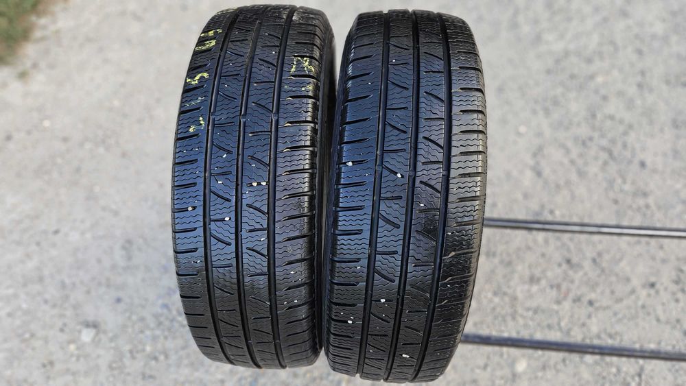 215/65 R16C • Iarna • Pirelli Carrier Winter 109/107R | 2 buc | Pret/buc