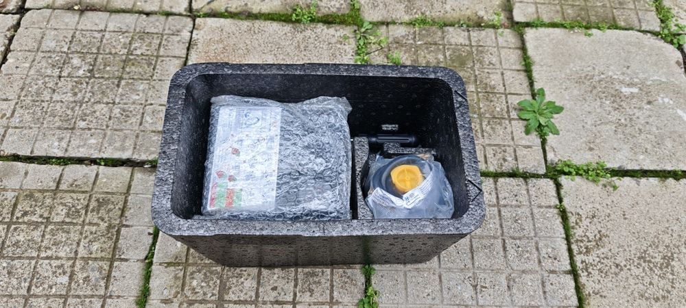 авариен комплект(компресор +пяна)за гуми Kia/Hyundai (заместител на ре