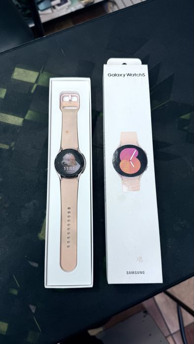 Samsung watch 5 karobkasi ham bor