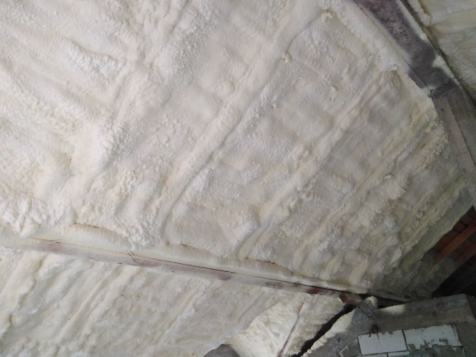 50lei/10 cm izolatie spuma poliuretanica PCC,BASF,ATK,Synthesia