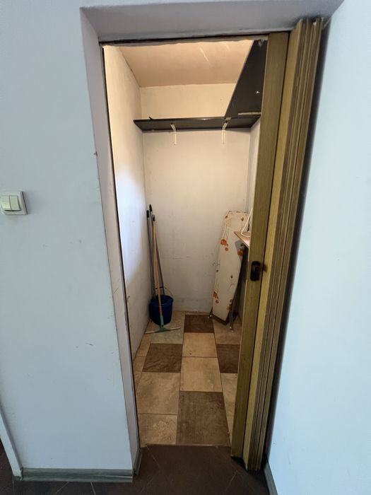 Дава се под наем Заведение в с. Равно поле, Област София-област - 110 кв.м за 663 € - Снимка #9