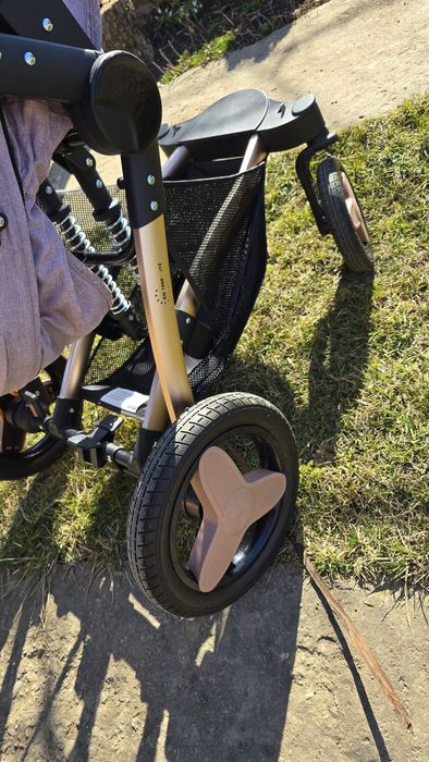 Carucior transformabil 3 in 1 Coccolle Ambra Rose Gold