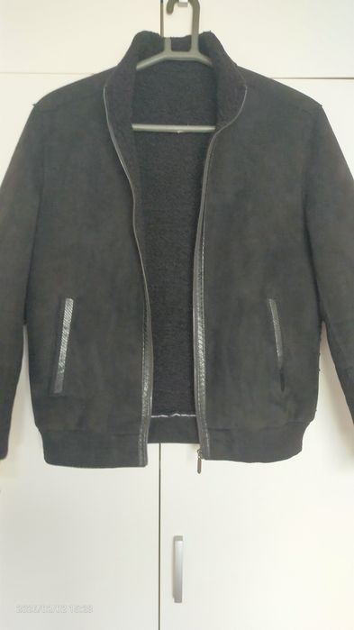 Мужская куртка..