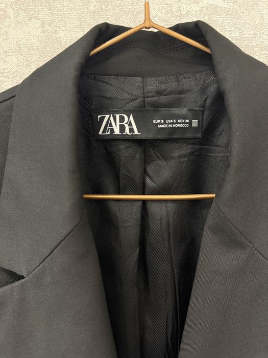 Пиджак женский черный Zara