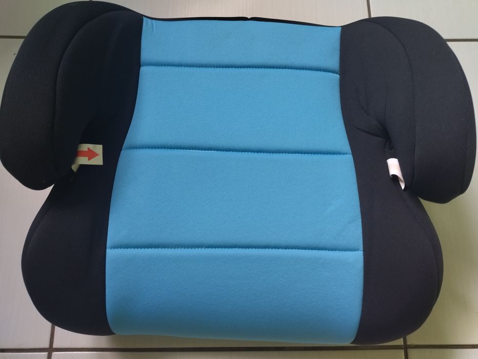 Бустер (автокресло)