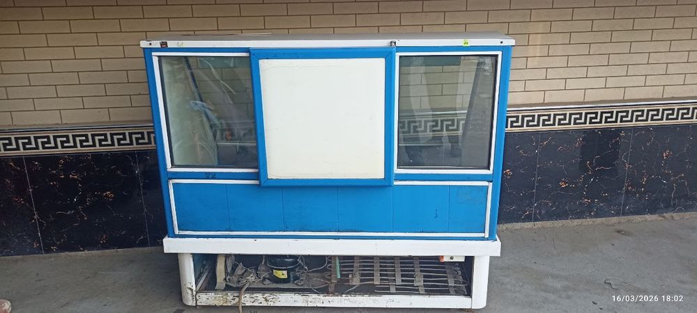Сино ветрина холодилник