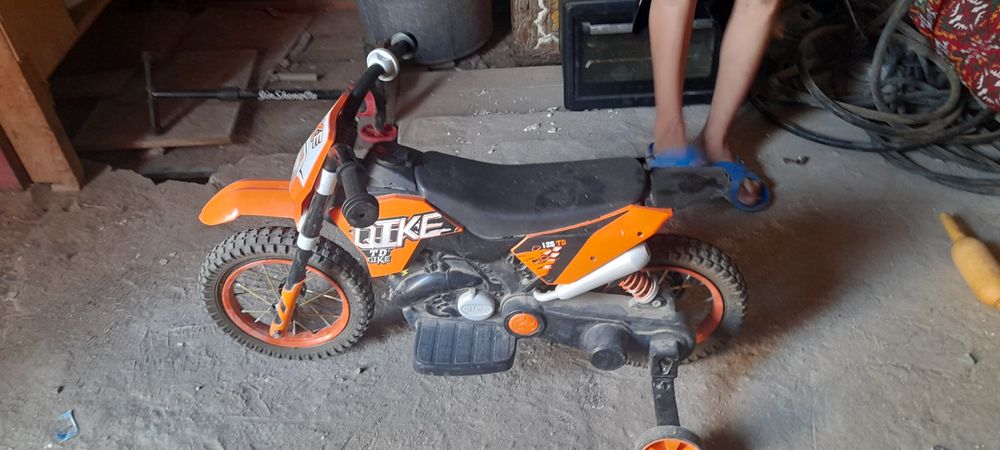 Велик телефон матасикл