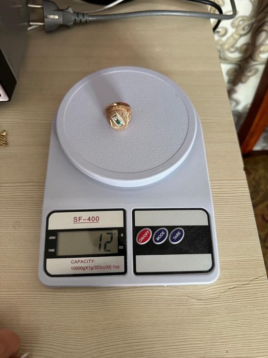 Продам золотую печатку