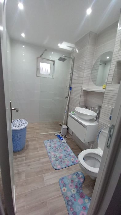 Inchiriez apartament 2 camere