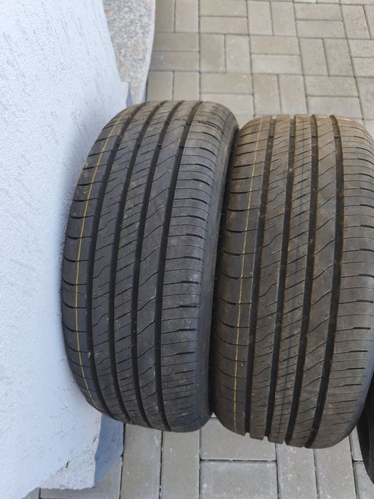 205-50-17 Goodyear Efficient Grip Performance 2