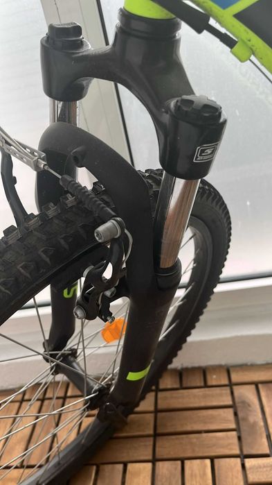 Vand Bicicleta MTB Rockrider ST500 24inch Galben Fluo Copii 9-12 ani