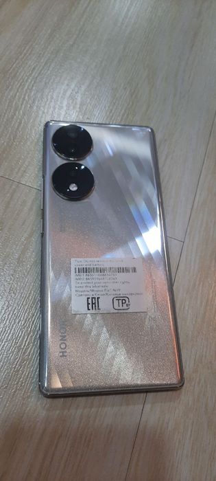 Honor 70 8/256 gb