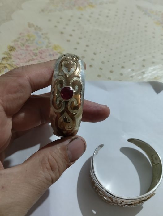 Браслет серебро продам