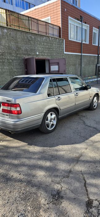 Продам  Вольво 960 хорошая