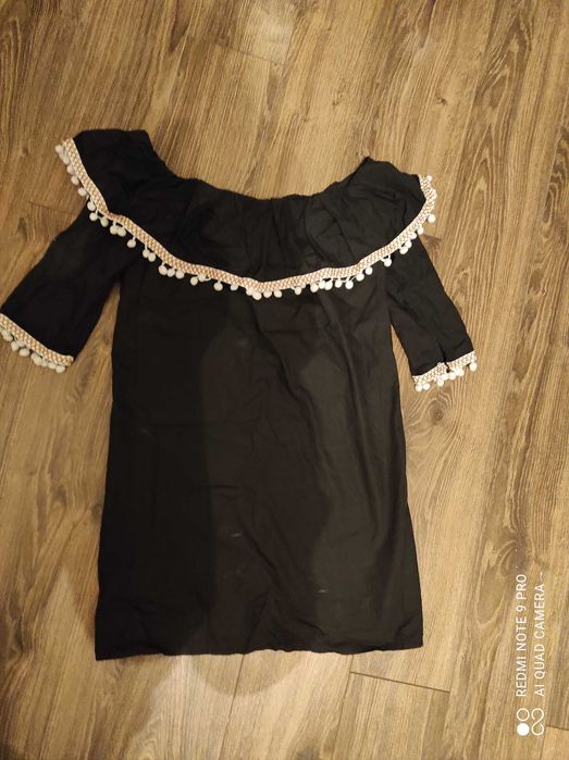 продам платья  фирменные