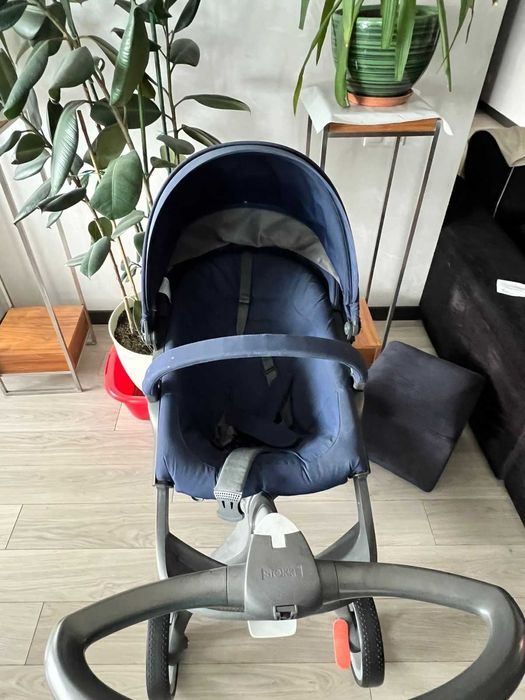 коляска STOKKЕ 2 в 1 с люлькой
