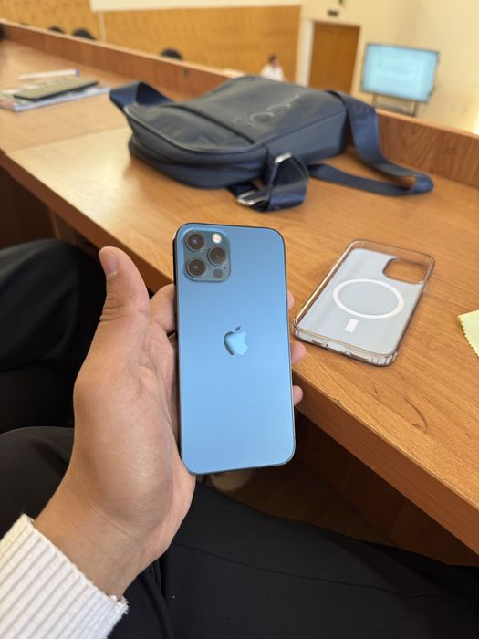 Iphone 12 pro 256gb sotiladi srochno