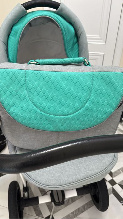 Продам коляску 3в1 Adamex