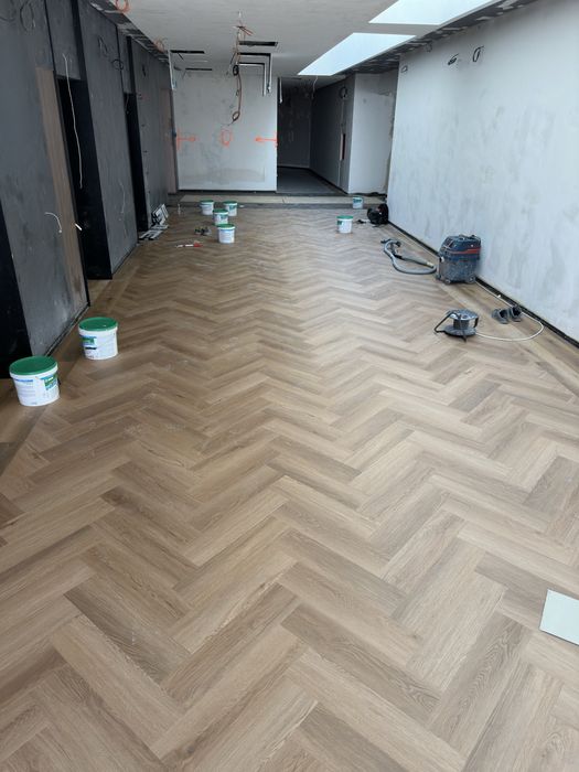 Montaj profesional LVT , MOCHETA , LINOLEUM , SPC , PARCHET