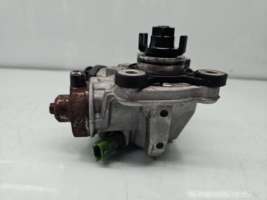 Pompa inalta presiune Volvo XC60 [Fabr 2008-2017] 31272896 2.0 D5204T2