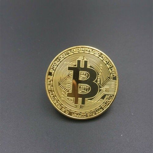 Позлатена Bitcoin монета