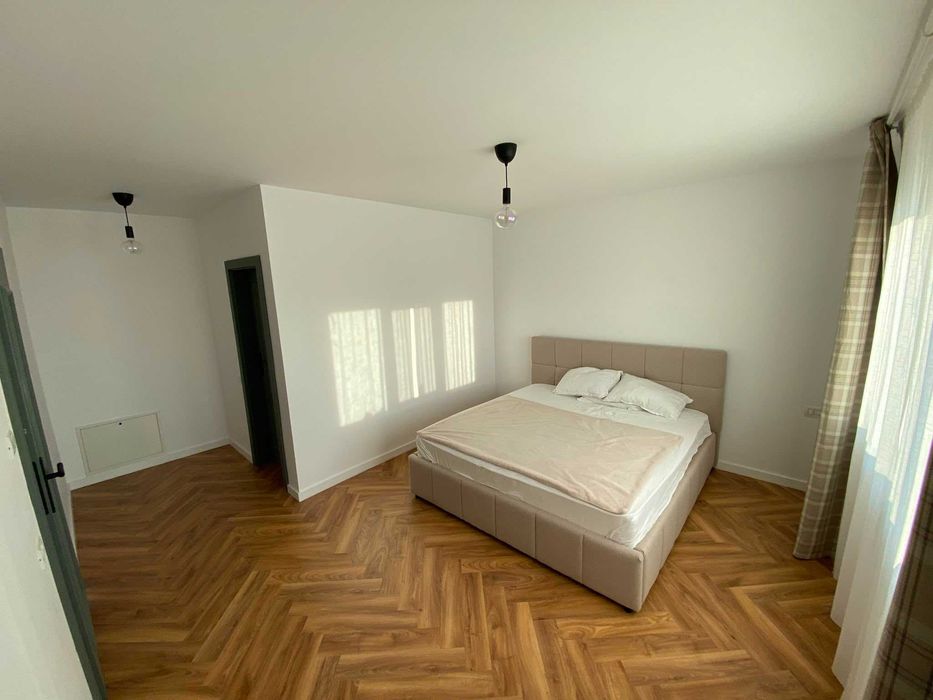 Vând casă individuală în Moșnița Veche - Proprietar - 100 mp utili -731 mp teren