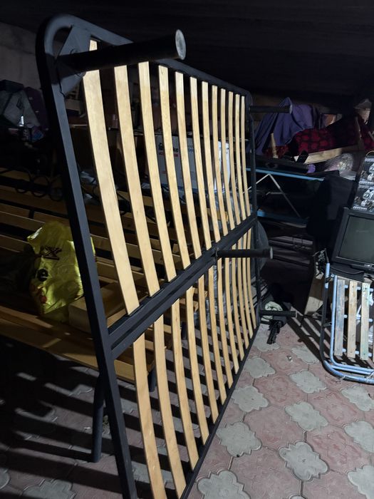 Каркас кровати двухместной кровати